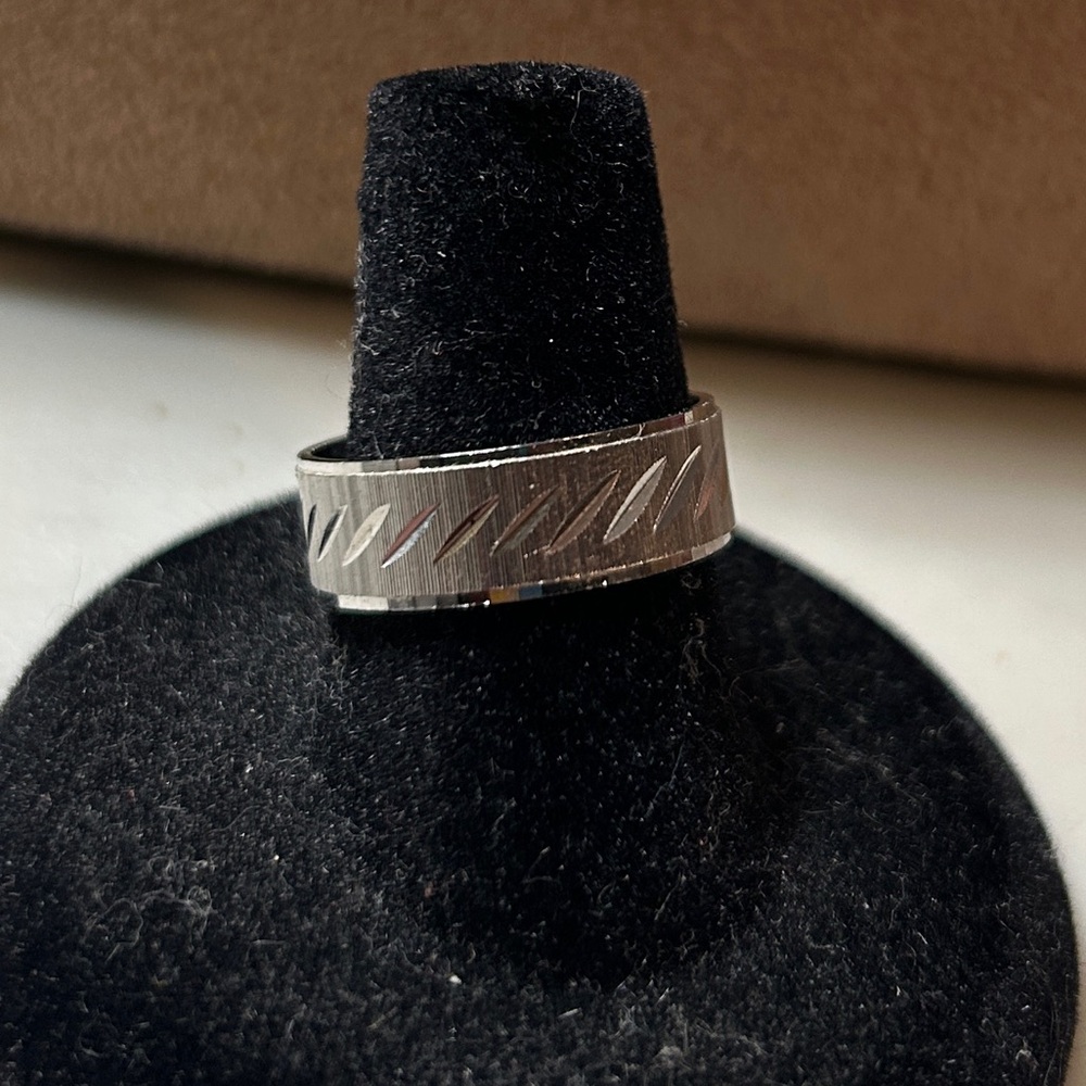 1970’s VINTAGE UNCAS ETCHED STERLING SILVER 925 BAND RING MATTE TEXTURED